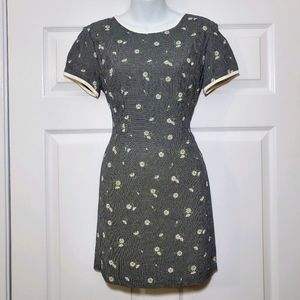 VINTAGE Y2K 90s CDC shift daisy mini dress
